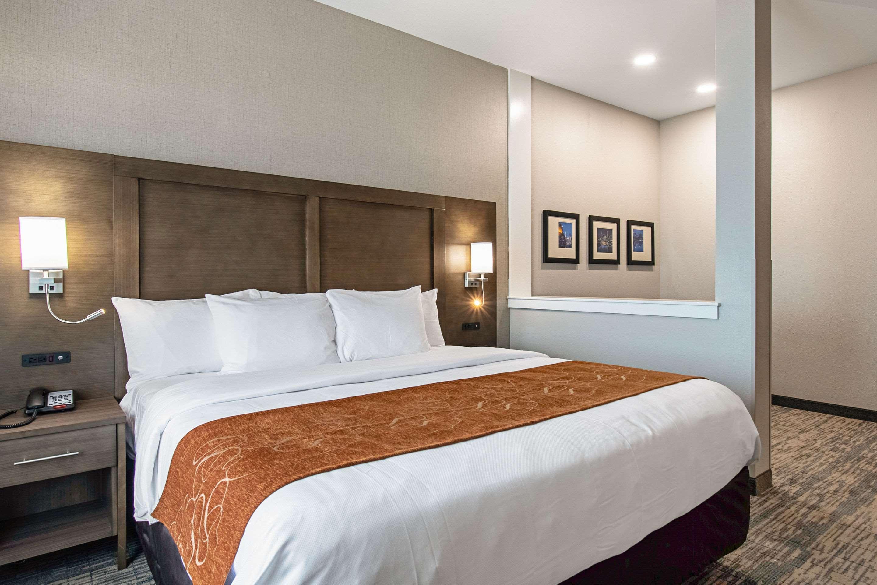 Comfort Suites Grove City - Columbus South Bagian luar foto
