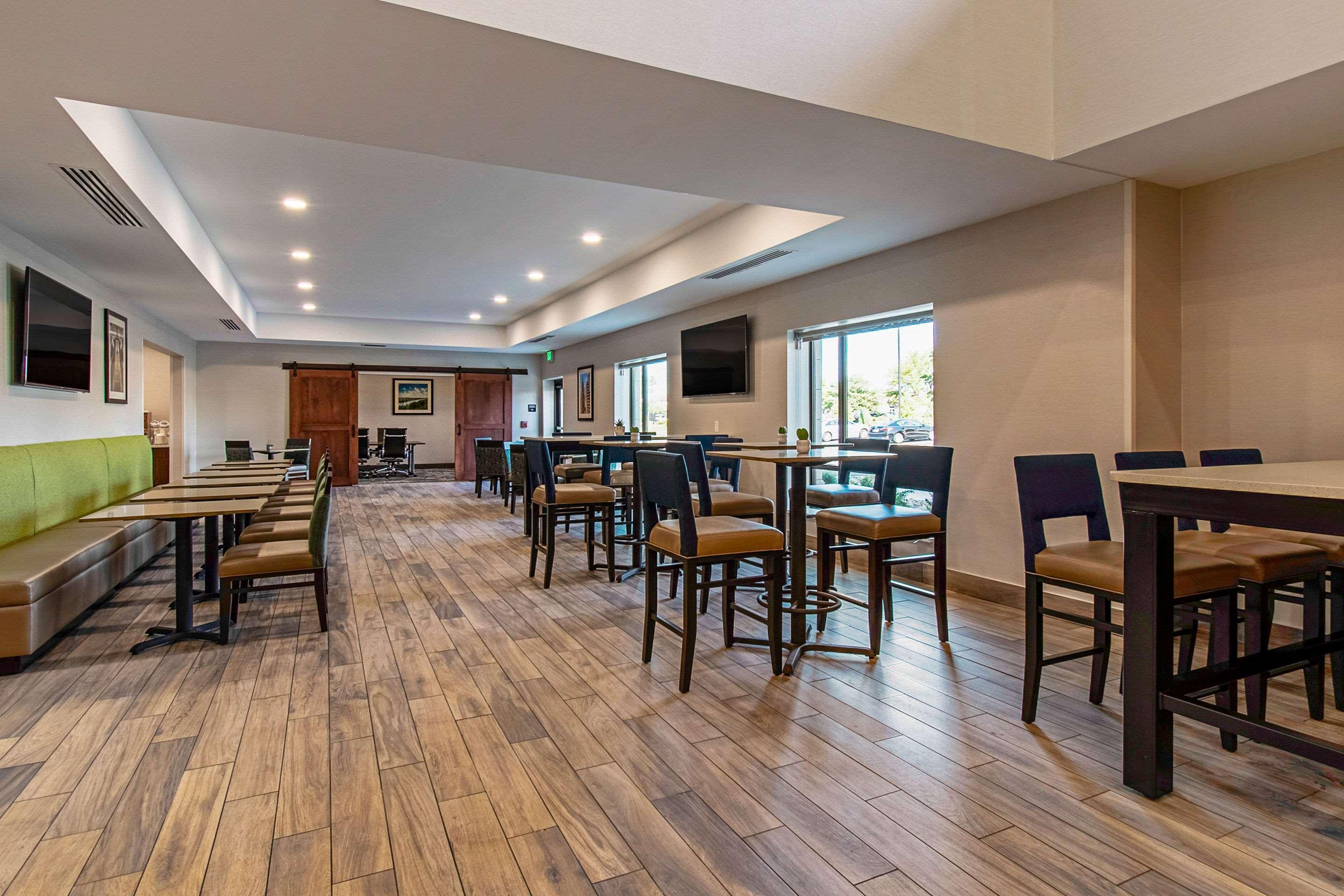Comfort Suites Grove City - Columbus South Bagian luar foto